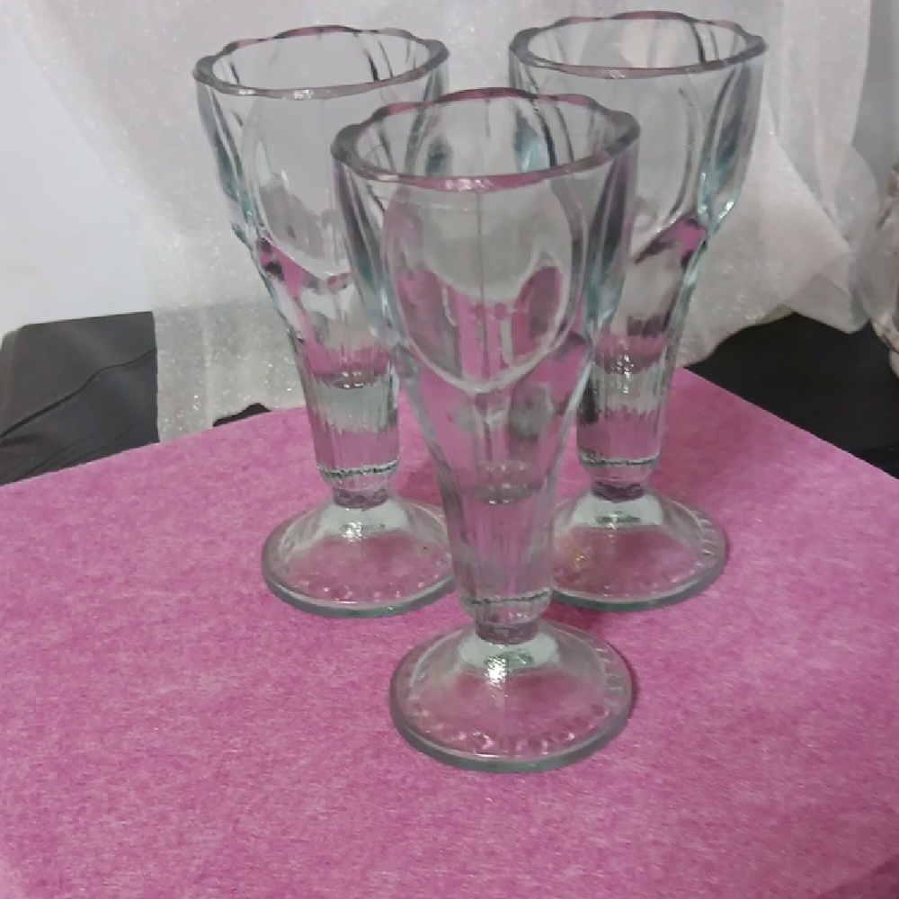 Rooster Napa Tulip Aperitif Collection Glassware Set of 3